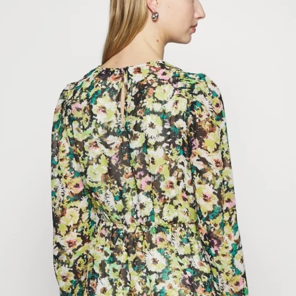 Womens Vero Moda mini skater floral dress sz L - Picture 2 of 12